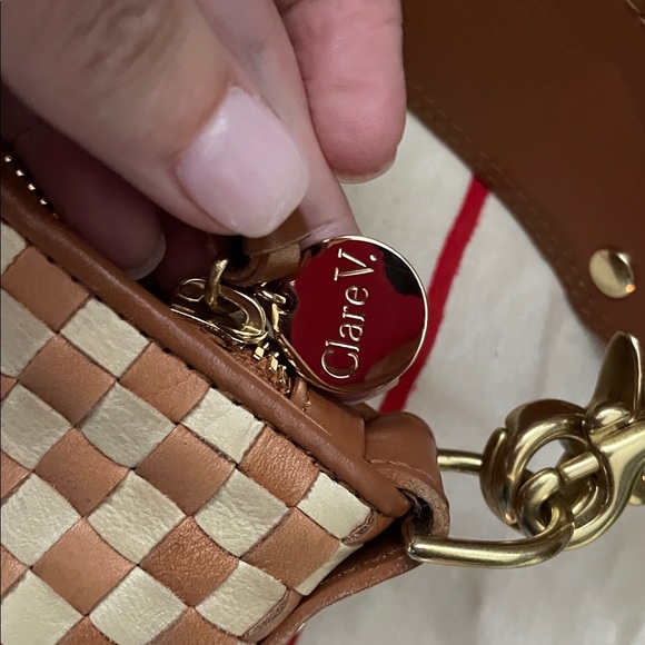 Clare V. Moyen Messenger Bag - Picture 4 of 6